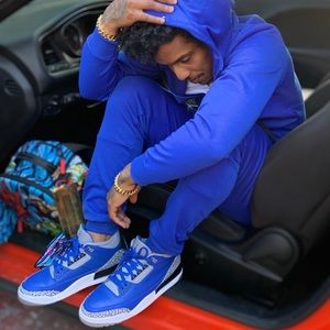 Meet your Posher, Christopher